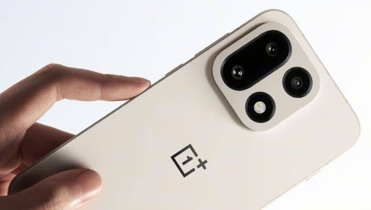 OnePlus 15R Review (First Look)